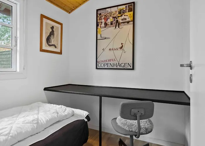 Cozy In Peaceful Bredfjed Holiday home *